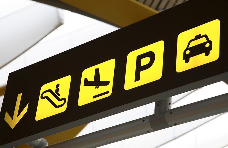 Airport Transport Options Sign