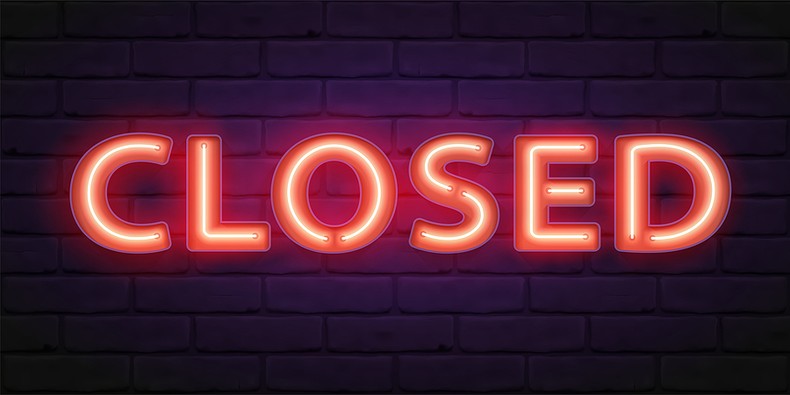 Red Neon Closed Sign