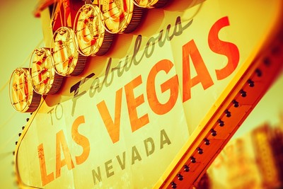 Welcome to Las Vegas Sign in Sunshine